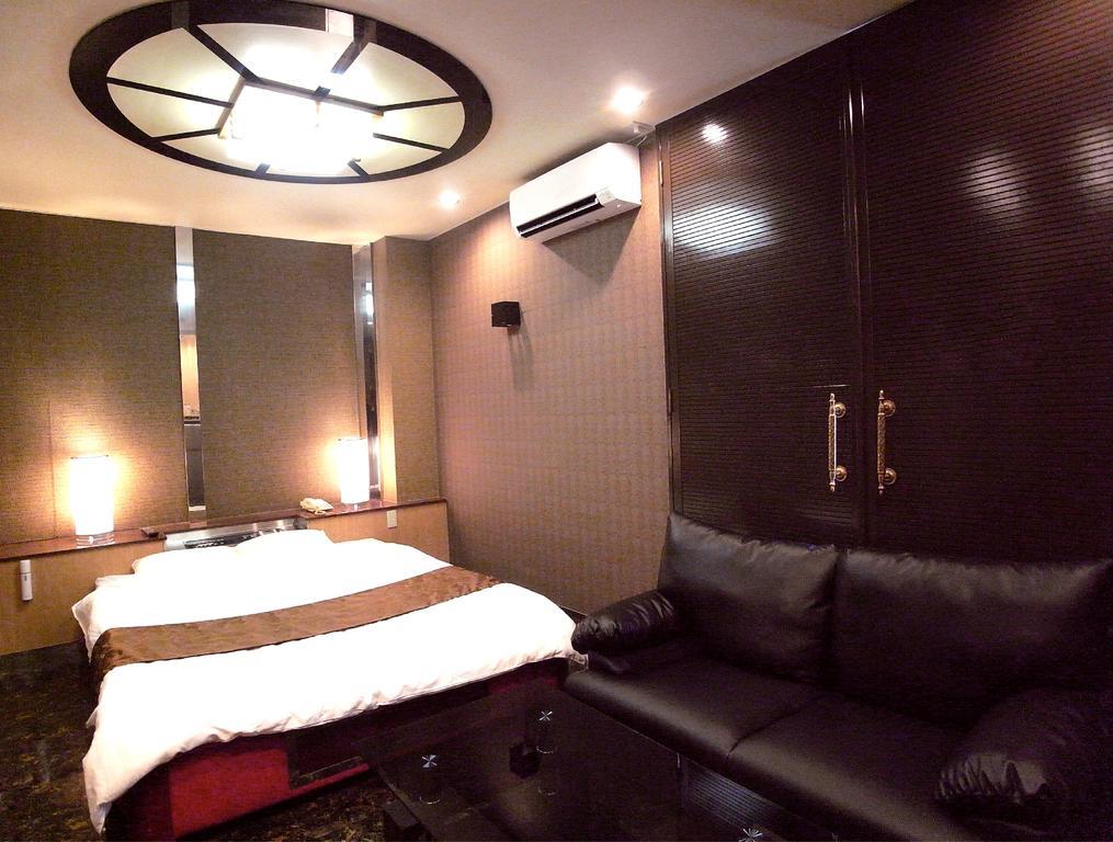 ホテル暴れ狸の鬼袋姫路駅前店 男塾ホテルグループ (Adults Only) Himeji Pokój zdjęcie