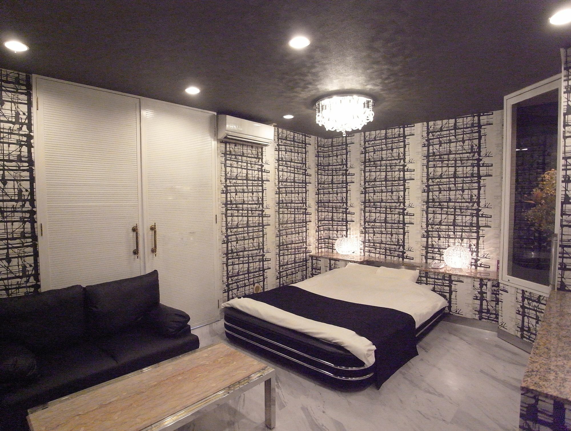ホテル暴れ狸の鬼袋姫路駅前店 男塾ホテルグループ (Adults Only) Himeji Zewnętrze zdjęcie